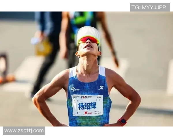 十五运男人马拉松演出“诸神之战”,云南选手高鹏窘境夺银